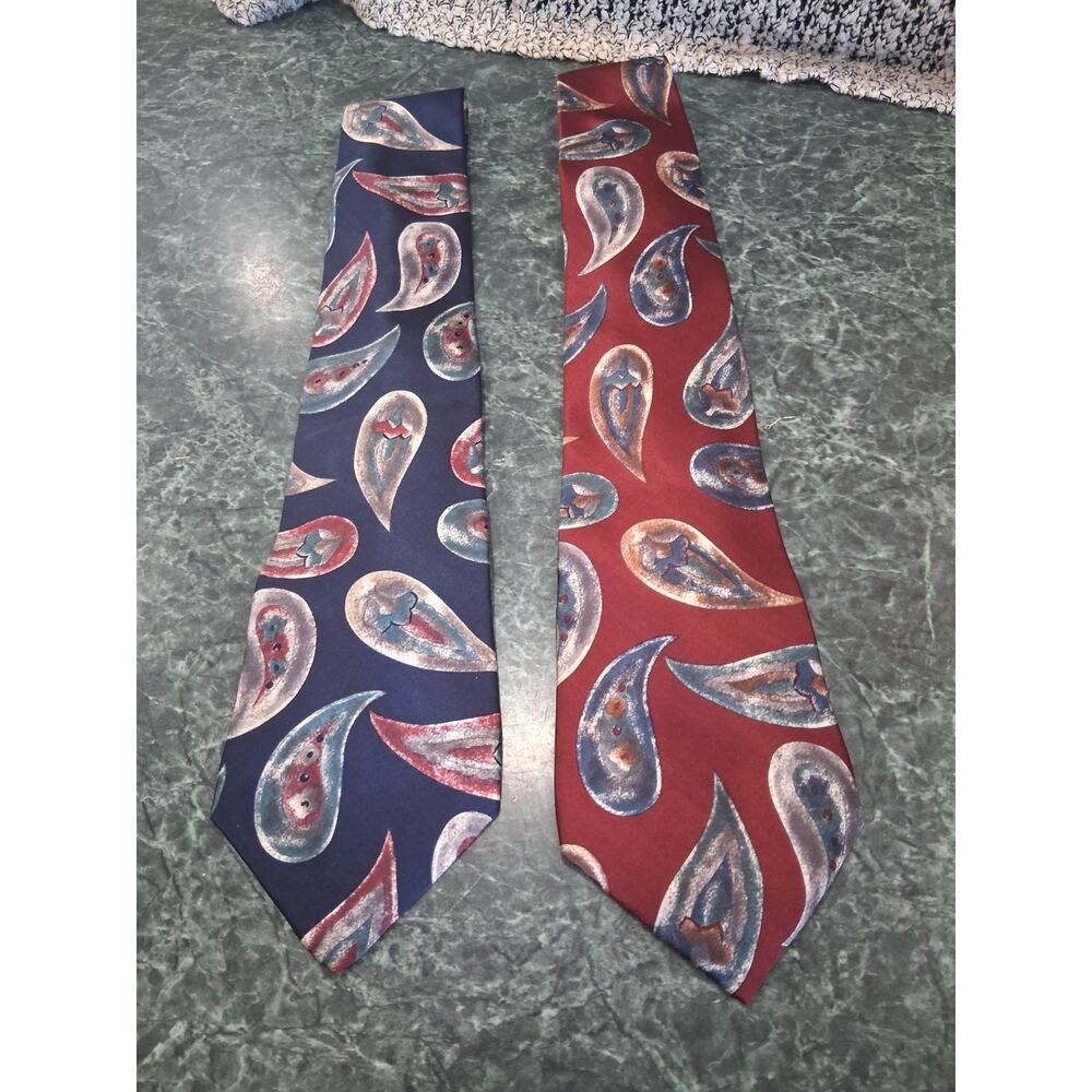 VTG Cambridge Classics 100% Italian Silk Set Of 2 Paisley Ties Neckties Red Blue